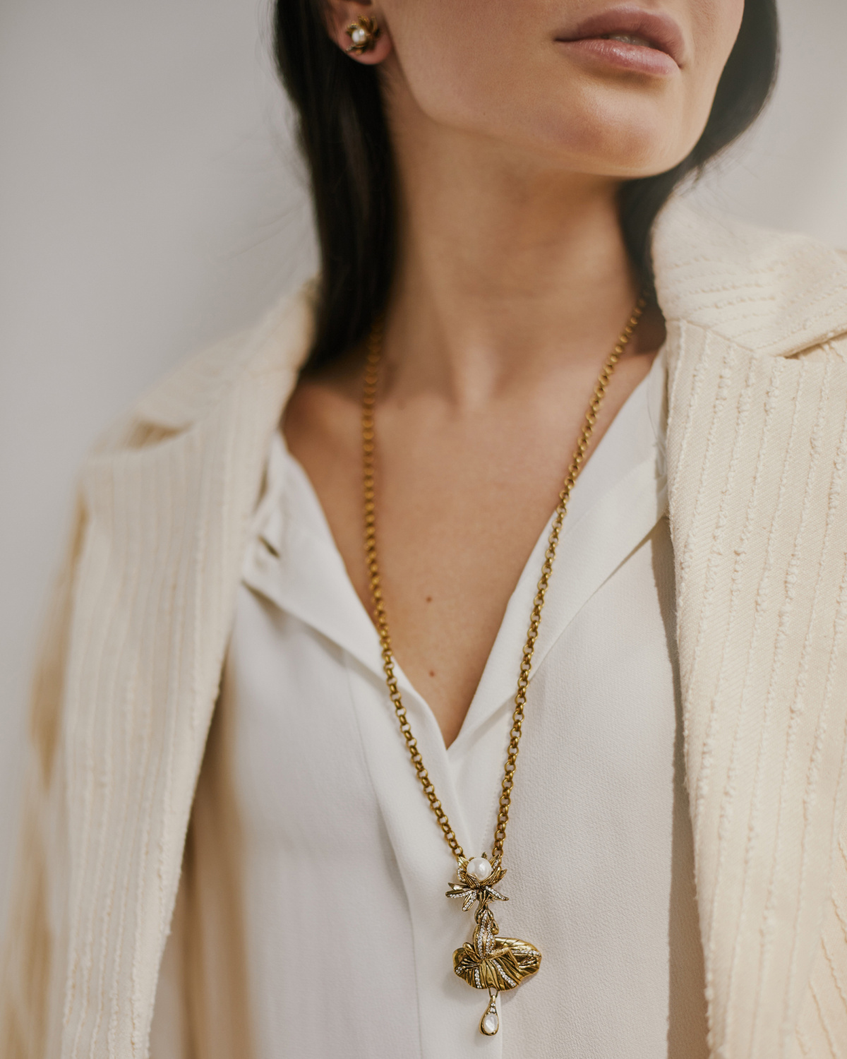 CO1702 PEARL Necklace/Broosh Rana di loto