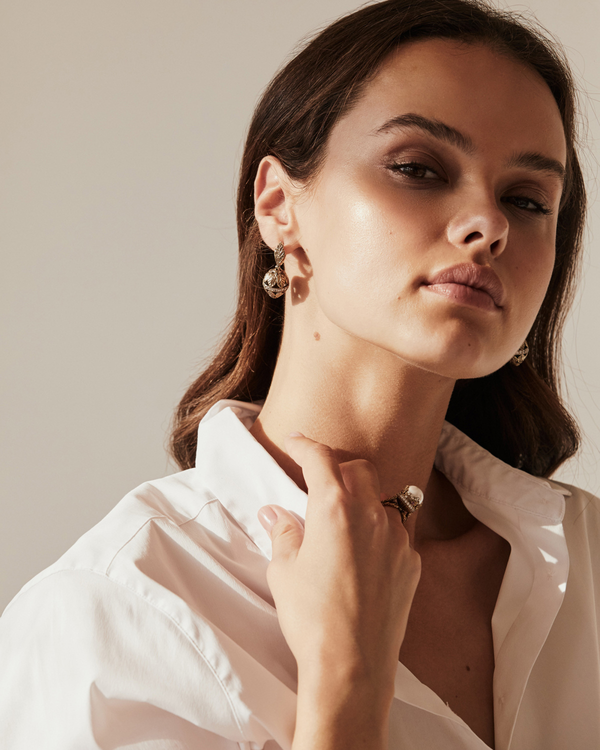 OR1240 CRYSTAL Earings LAURA