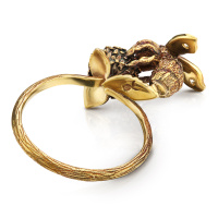 AN2104 CRYSTAL Ring Bumblebee sul trifoglio