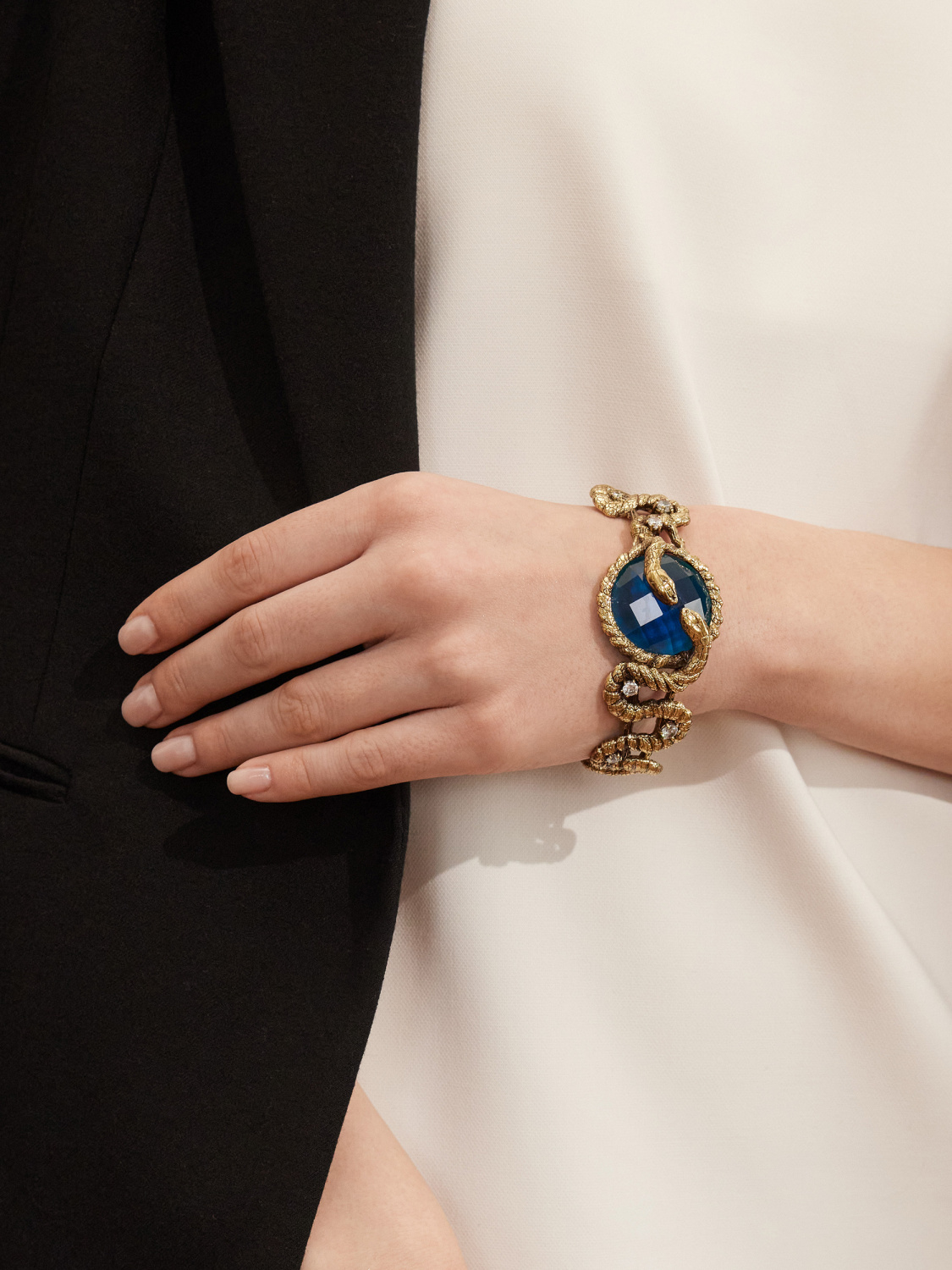 BR2403 Bracelet SERPENTI