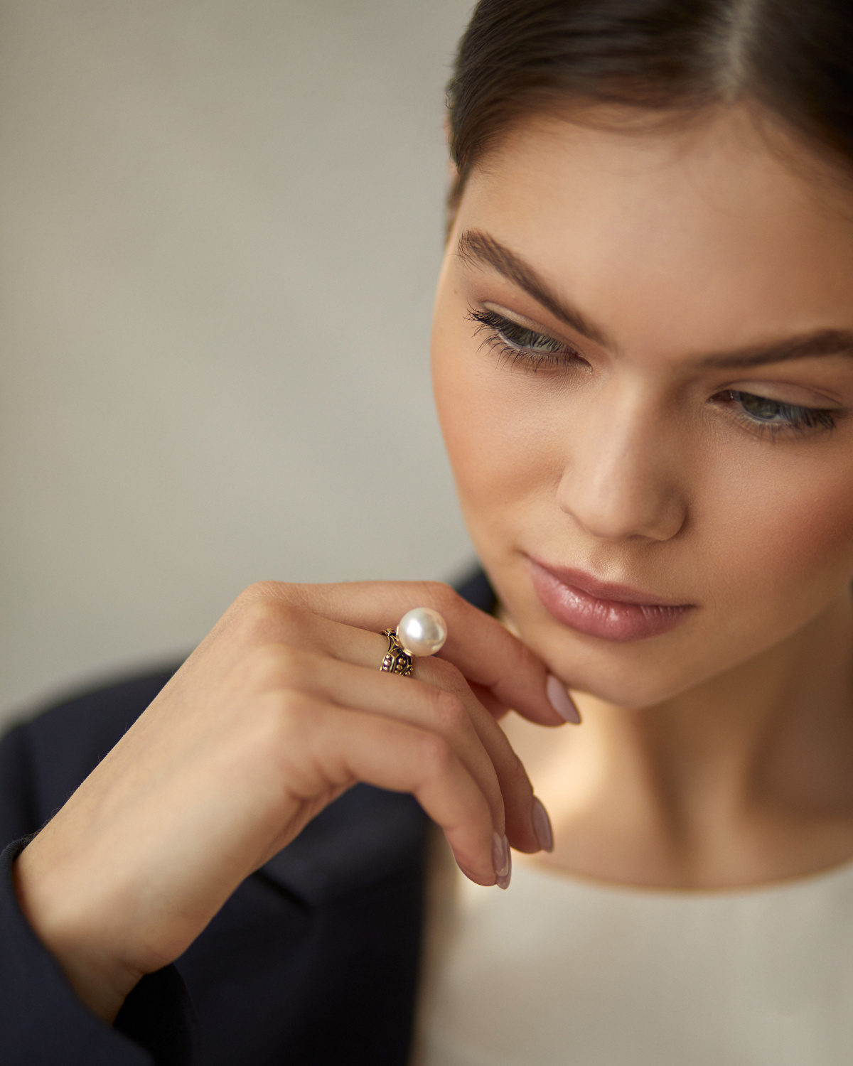 AN2320 PEARL Ring Iris Fiorentino