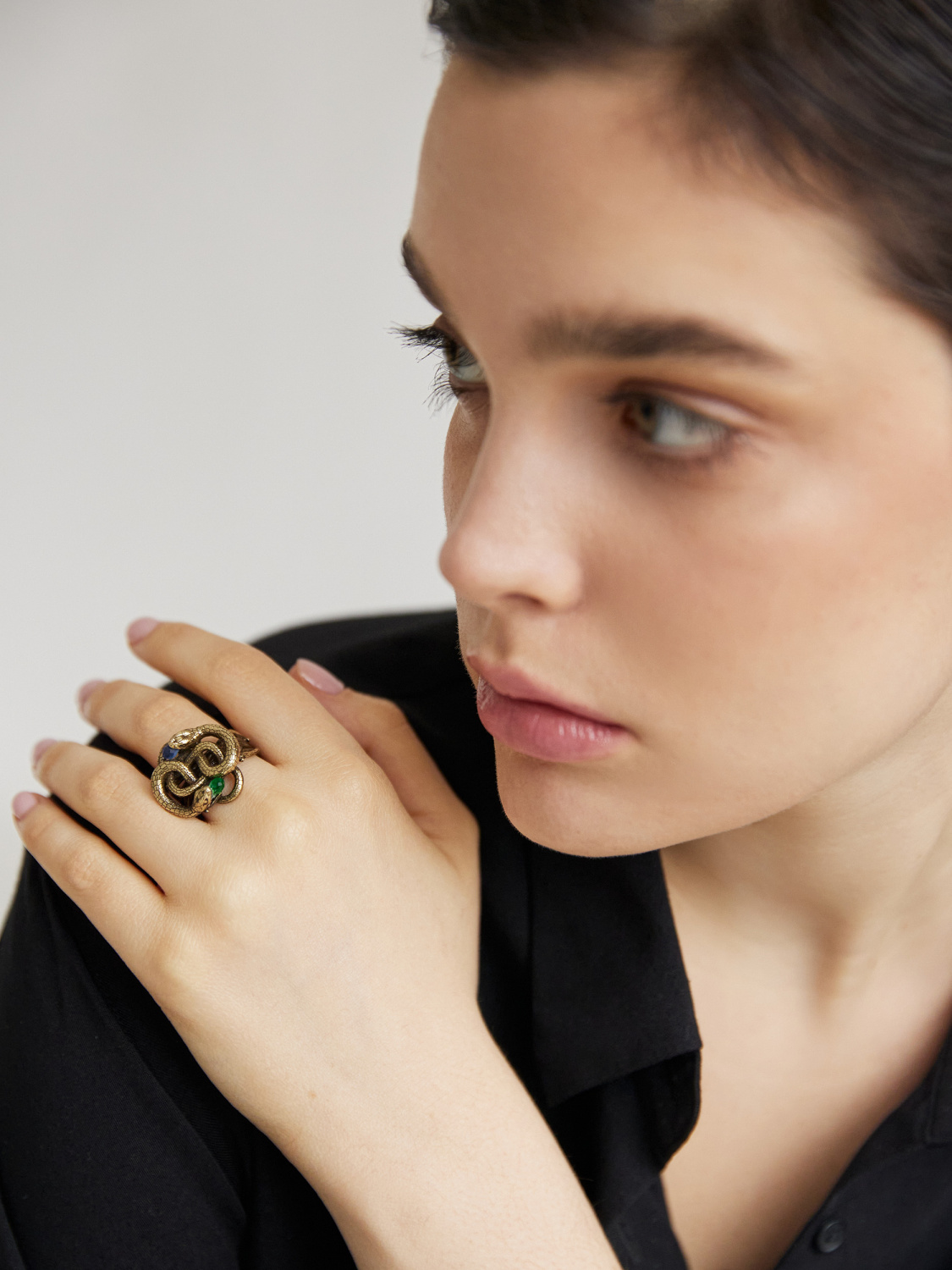 AN2403 Ring SERPENTI